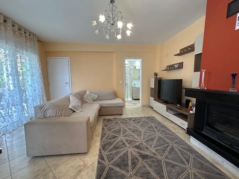 Top Airbnb: Cozy Vacation House in Artemida with seascape in δήμος σπάτων αρτέμιδος