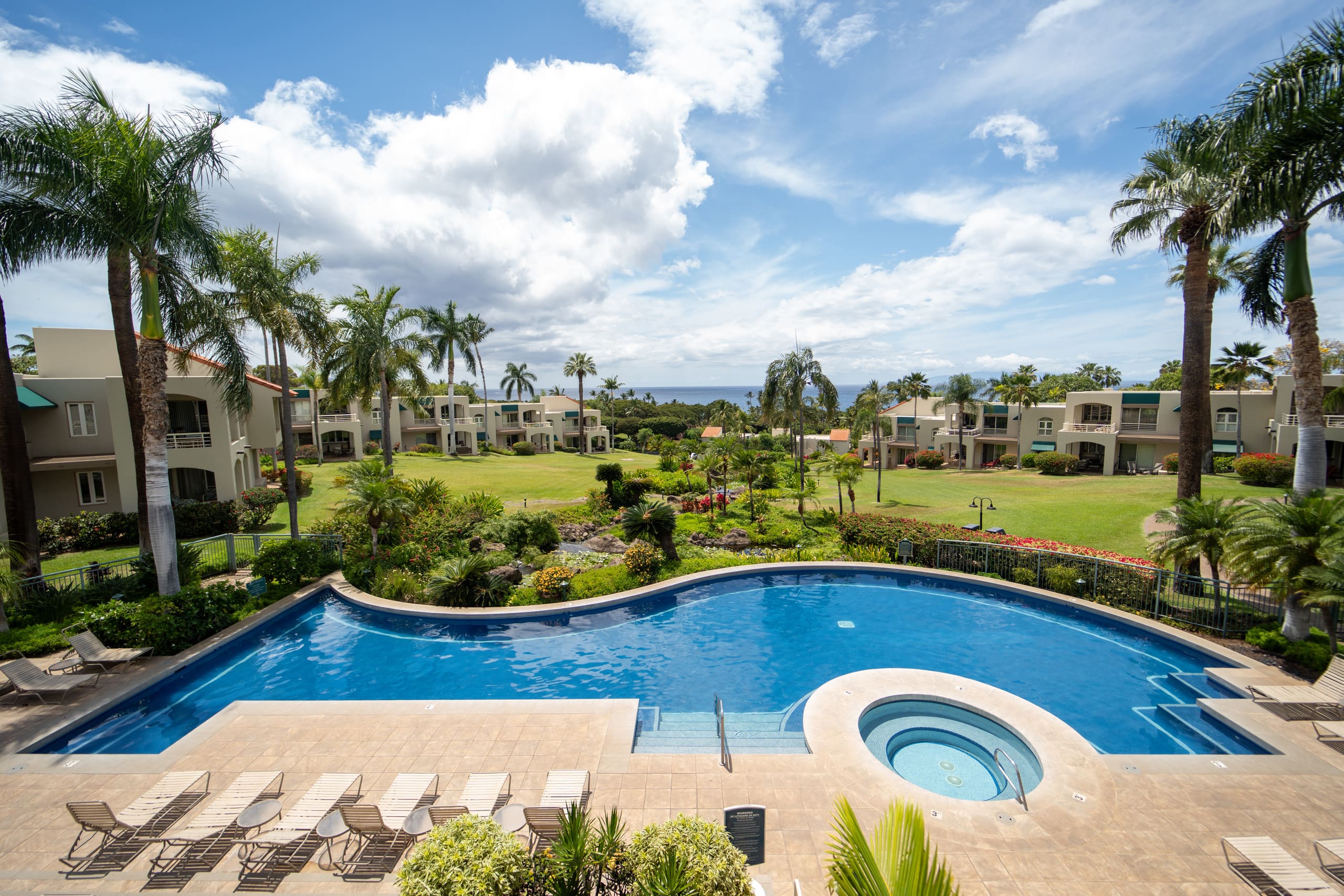 Condo in Kihei · ★4.94 · 1 bedroom · 2 beds · 2 baths - Image 62