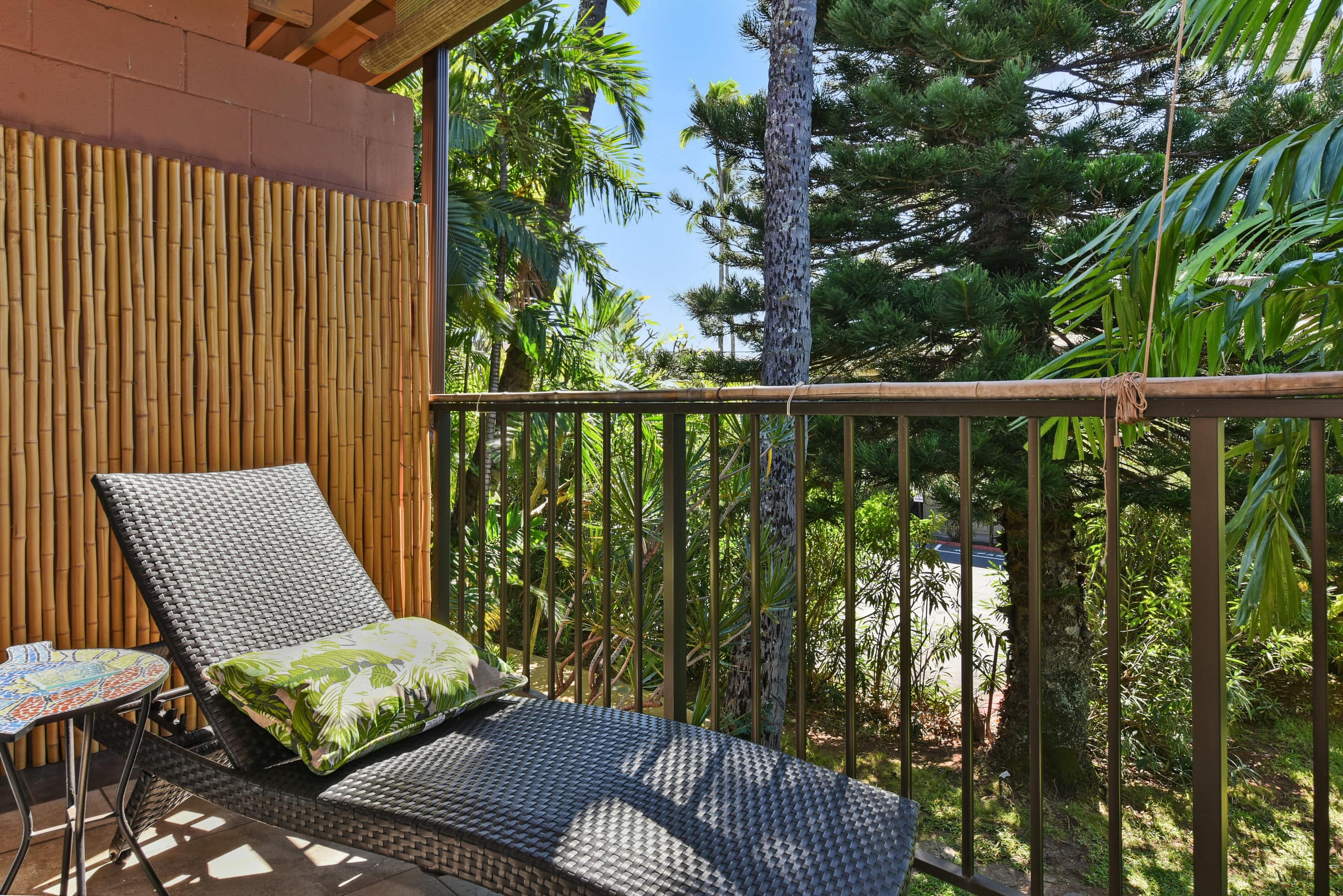 Condo in Lahaina · ★4.73 · 1 bedroom · 2 beds · 1 private bath - Image 29