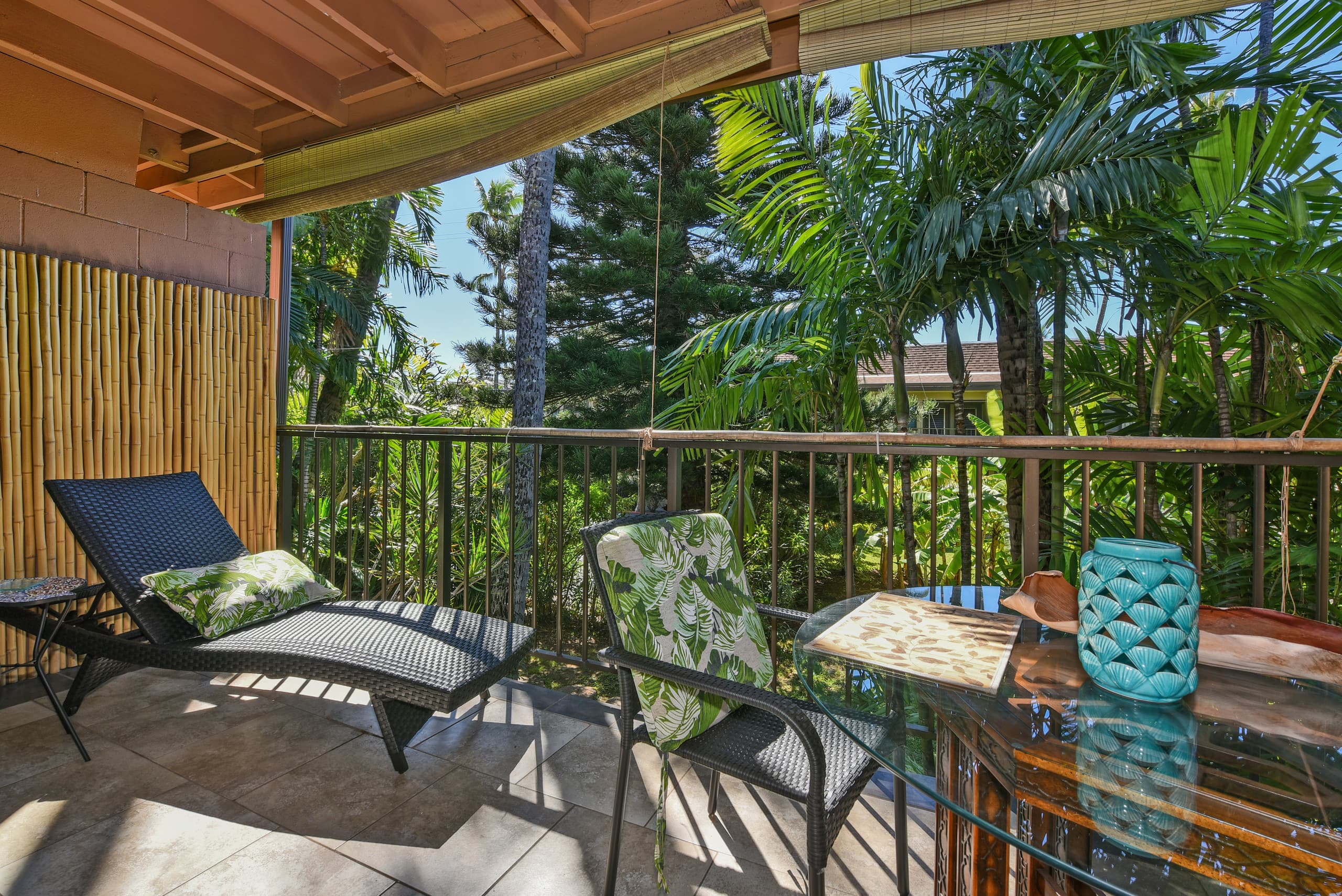 Condo in Lahaina · ★4.73 · 1 bedroom · 2 beds · 1 private bath - Image 28