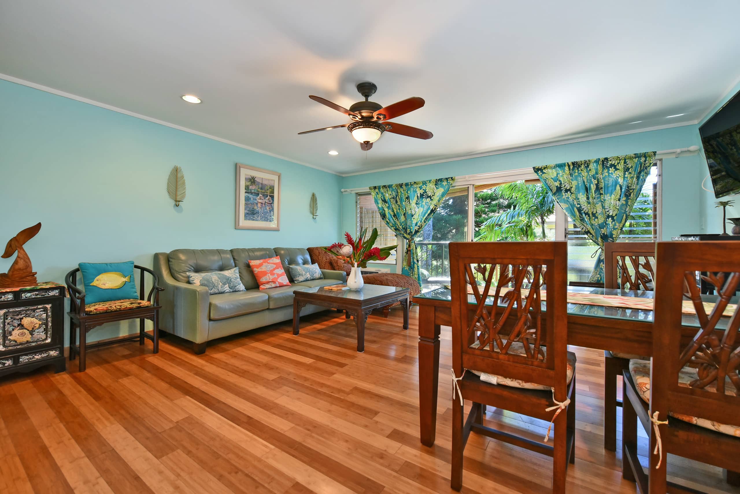 Condo in Lahaina · ★4.73 · 1 bedroom · 2 beds · 1 private bath - Image 9