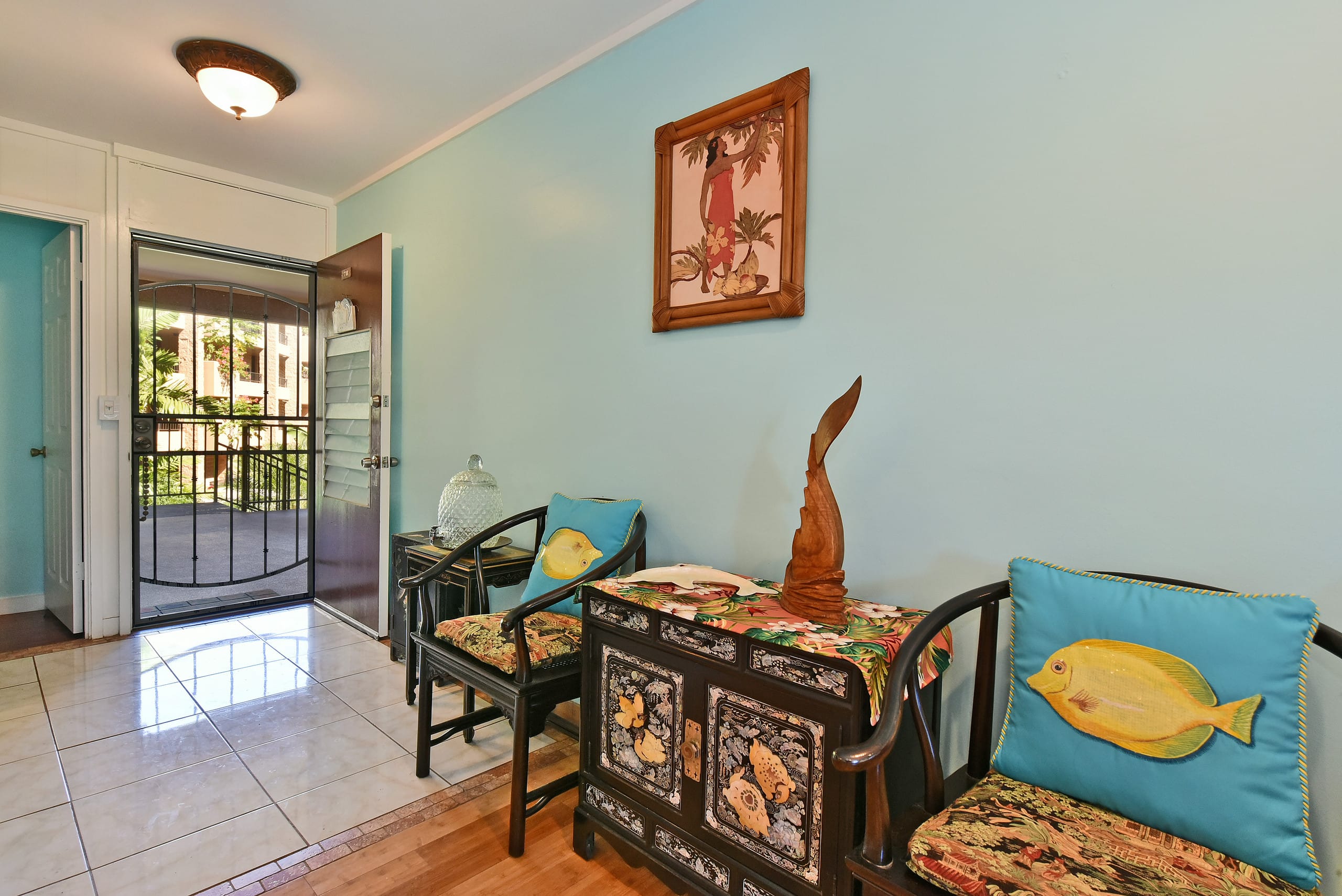 Condo in Lahaina · ★4.73 · 1 bedroom · 2 beds · 1 private bath - Image 3