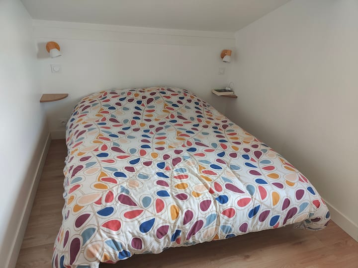 საძინებელი 1