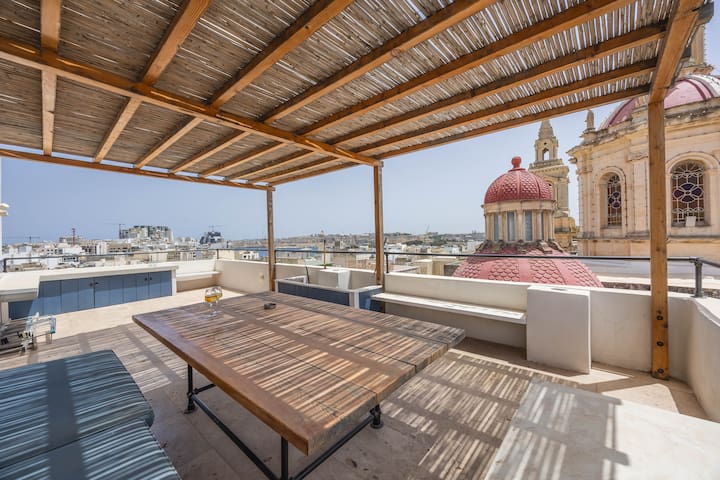 Solea Holiday Homes managed Airbnb listing 3