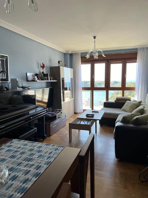 Apartment 62m. LuarcaPlaya, parking spaces