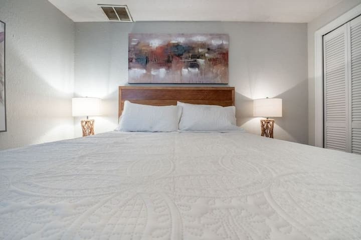 საძინებელი 4