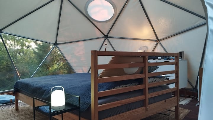 Stargazer Dome Near Lake Balaton - Plattensee