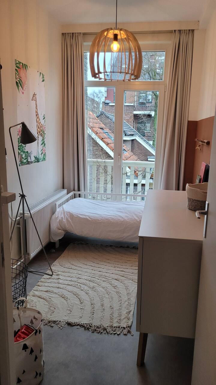 საძინებელი 3