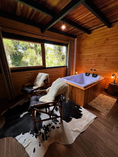 Successful Airbnb property: Woodstone Chalet 4.5 km Capivari - Refúgio dos Lagos in Campos Do Jordão