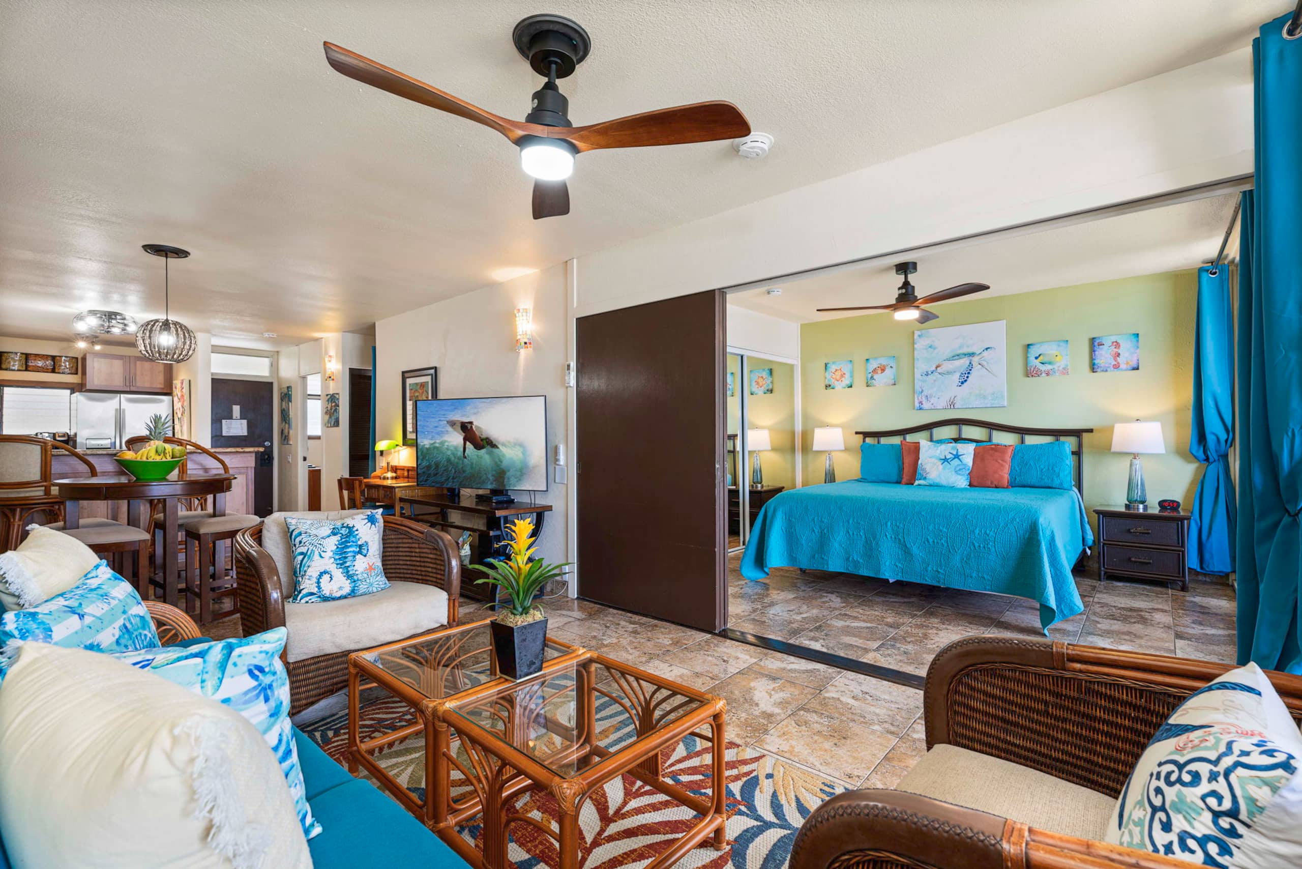 Beautiful Oceanfront 2 Bdrm/2 Bath with A/C #222 - Image 6