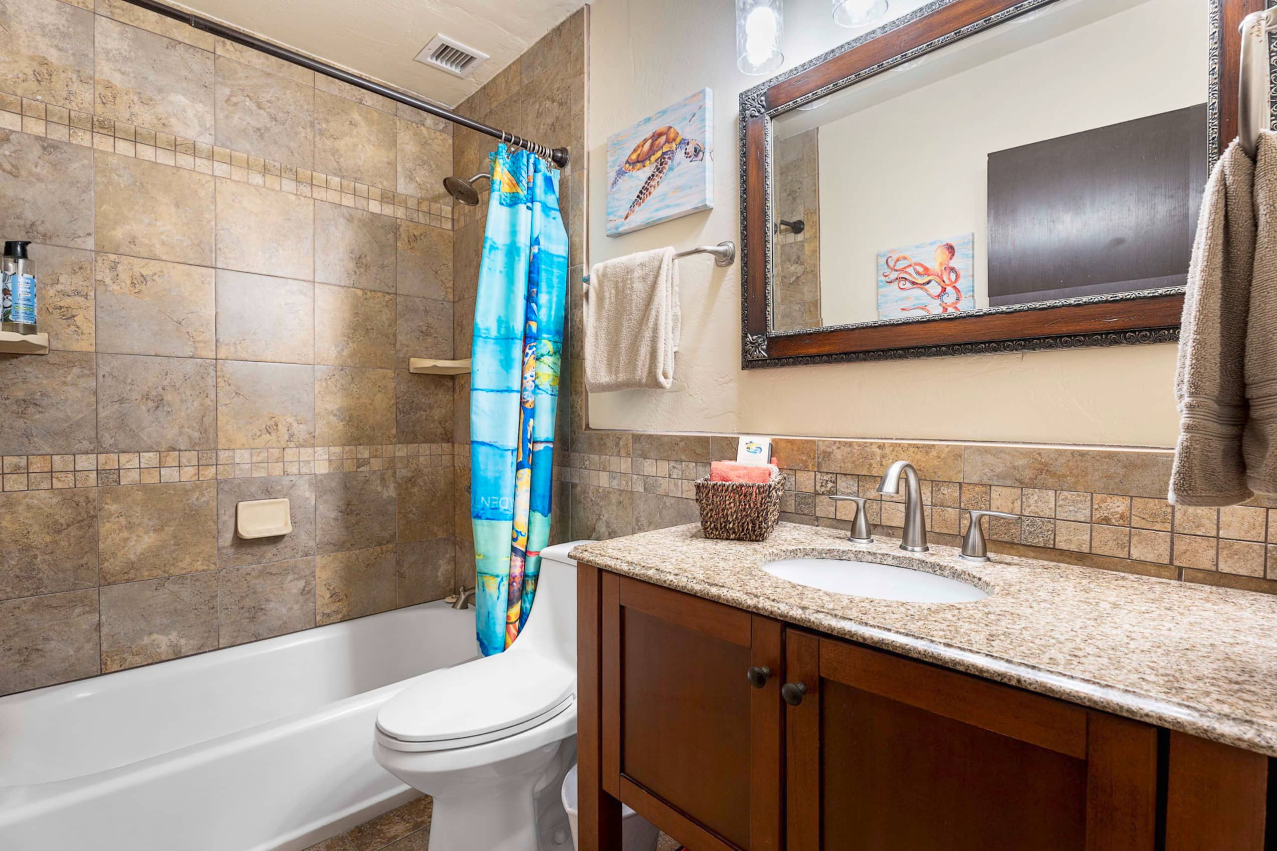 Beautiful Oceanfront 2 Bdrm/2 Bath with A/C #222 - Image 24