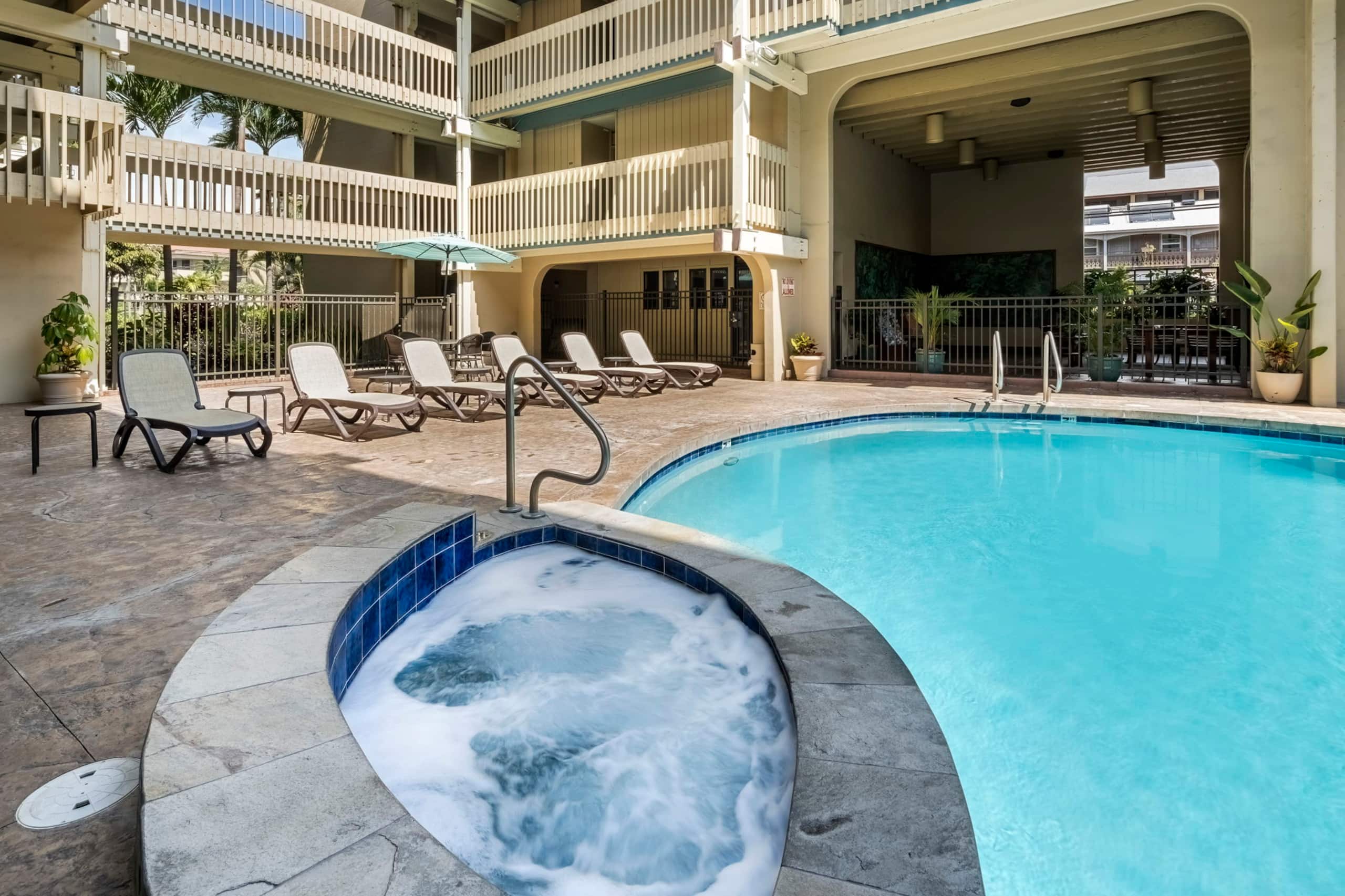 Beautiful Oceanfront 2 Bdrm/2 Bath with A/C #222 - Image 62