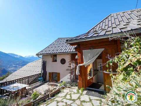 Former mountain sheepfold, Coins du Monde gîte