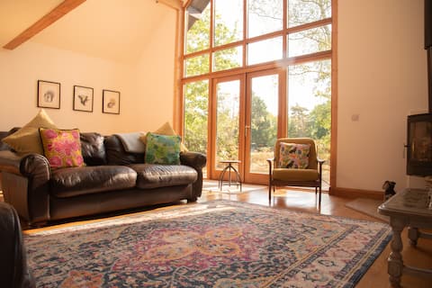 Top performing Airbnb: John's Barn in Test Valley
