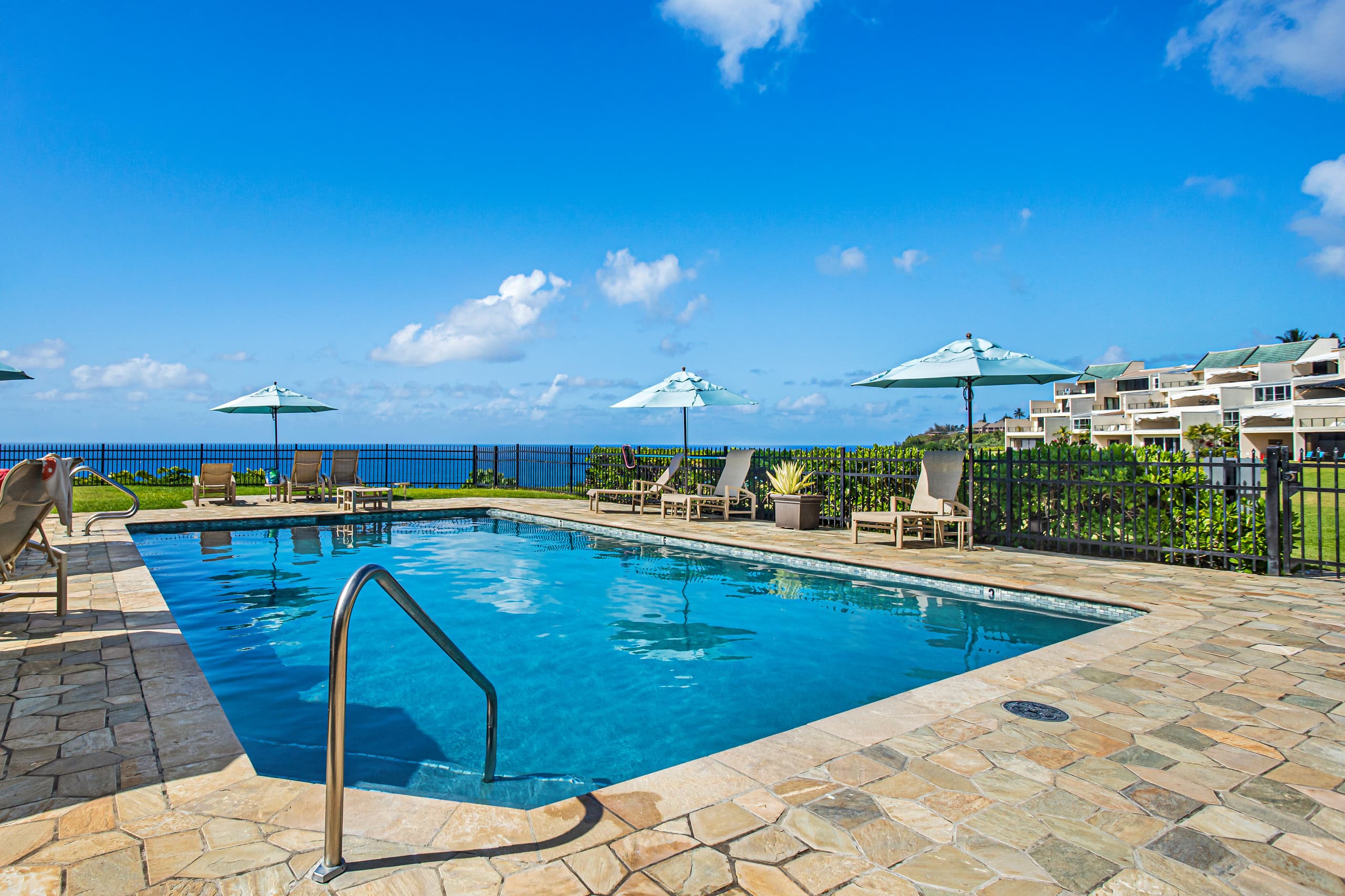 Condo in Princeville · ★4.95 · 2 bedrooms · 2 beds · 2 baths - Image 36
