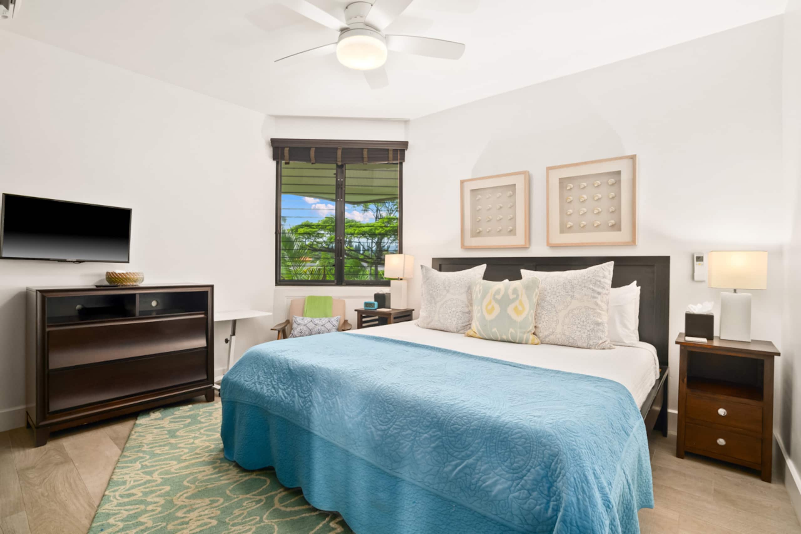 Condo in Princeville · ★4.95 · 2 bedrooms · 2 beds · 2 baths - Image 17