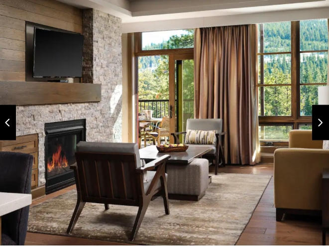 2 ห้องนั่งเล่น