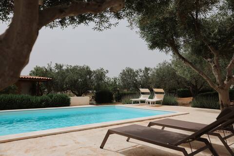 A peaceful oasis, between sea and nature!