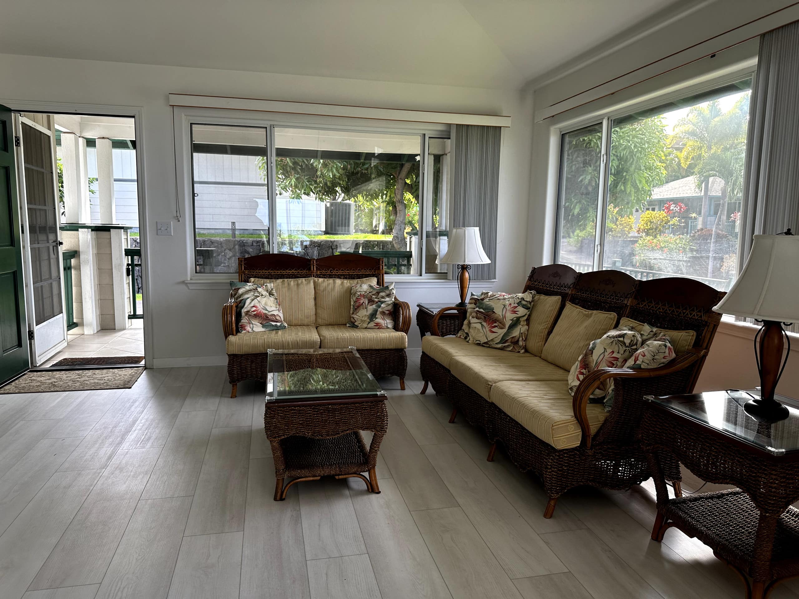 Home in Kailua-Kona · ★4.72 · 3 bedrooms · 5 beds · 2 baths - Image 5