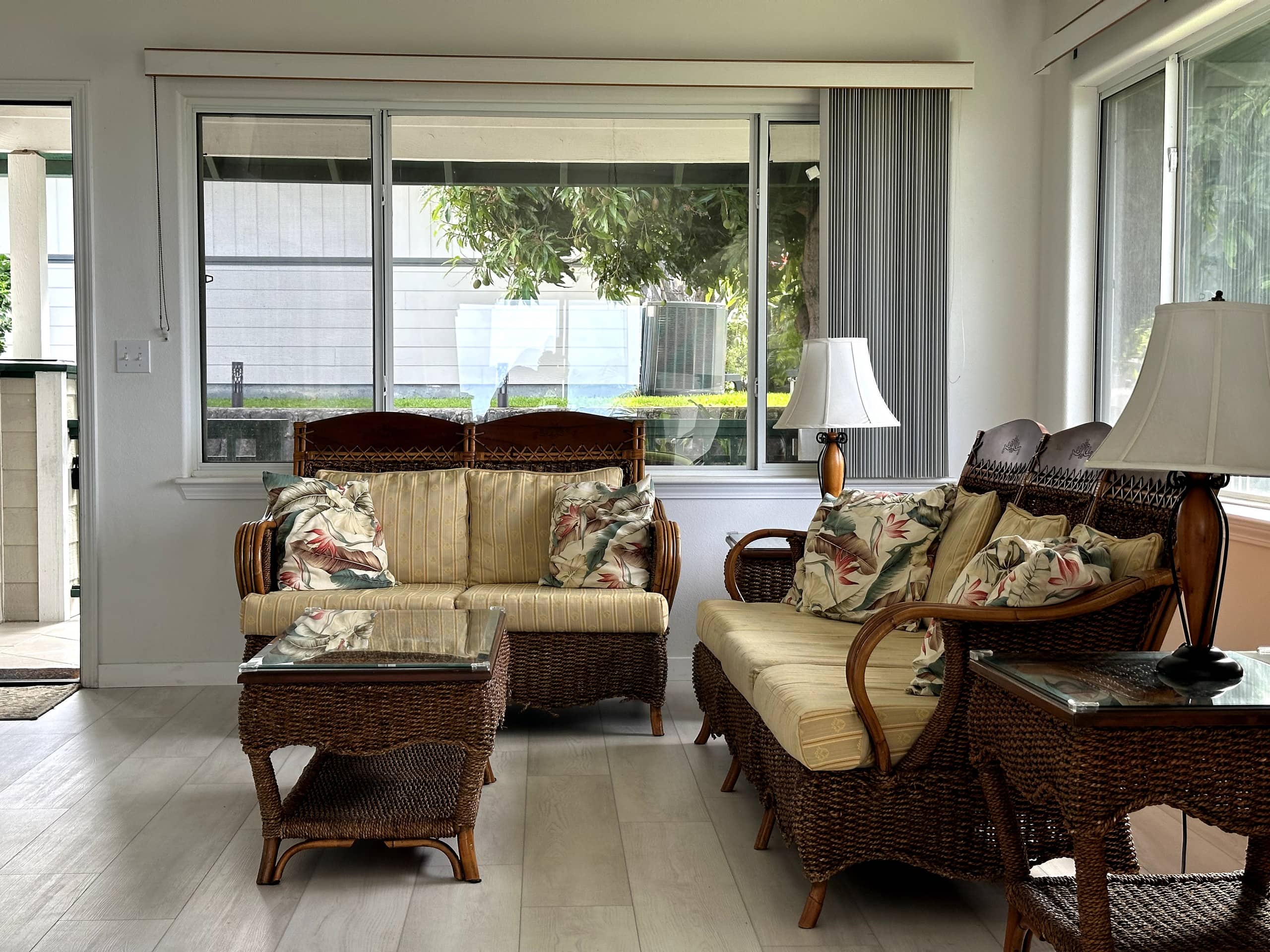 Home in Kailua-Kona · ★4.72 · 3 bedrooms · 5 beds · 2 baths - Image 4