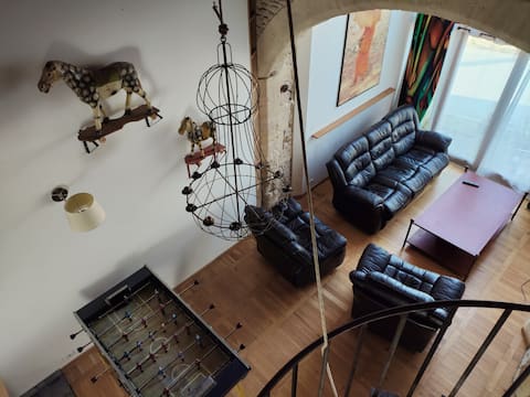 Gîte with enclosed garden, ideal for pets