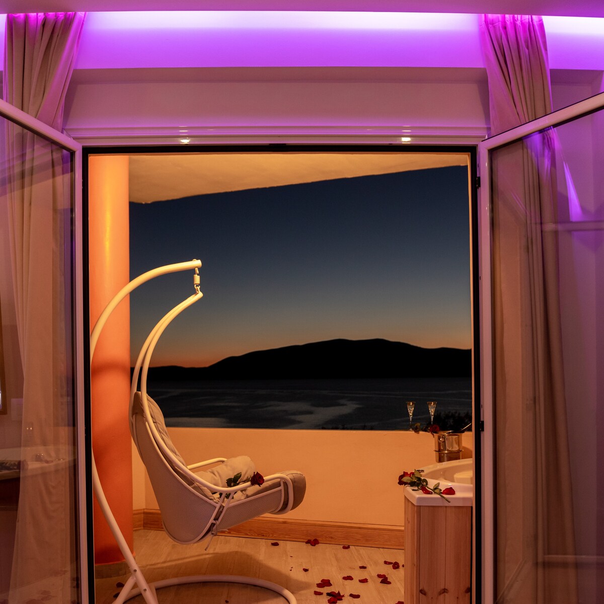 Listing 647756173272562626