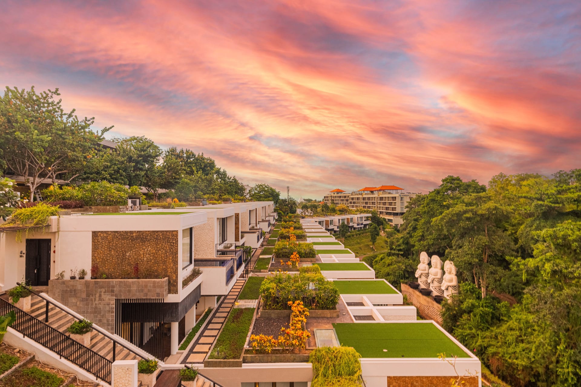 Easygoing Poolside Nook 2 Bedroom Private Villa in Uluwatu