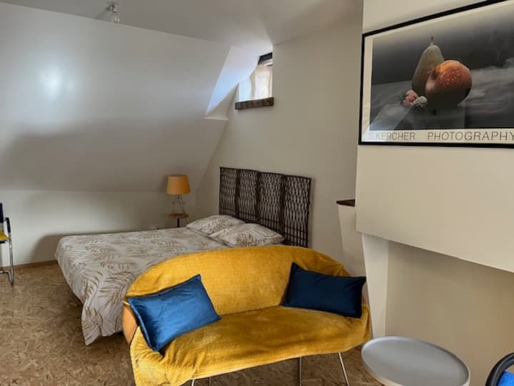Studio Rénové Dans Le Quartier Historique De 33m2 - Argenton-sur-Creuse