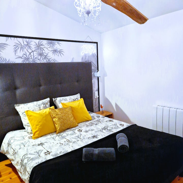 Chambre Jungle : 1 lit 160*200 séparable en  2 lits 80*200 sur demande
