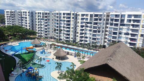 Apt with Pool in Ricaurte terrace, BBQ, WiFi
