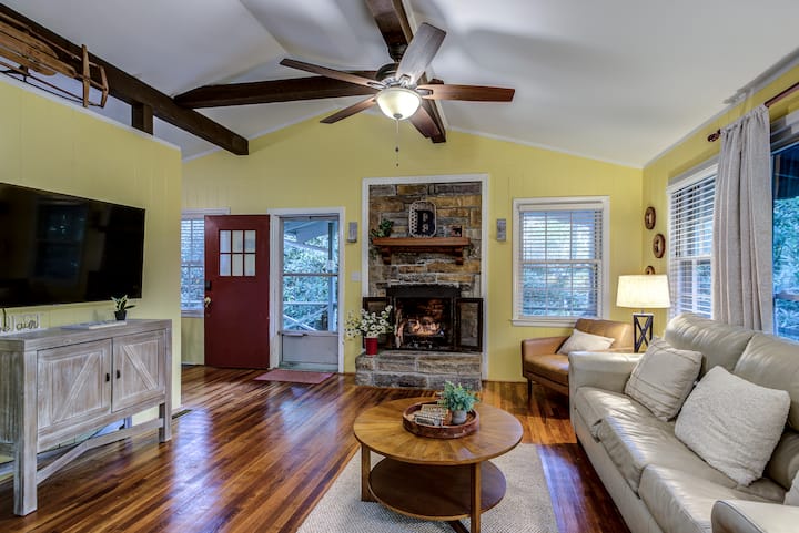Prime Location Surrounded By Nature! - Blowing Rock, NC