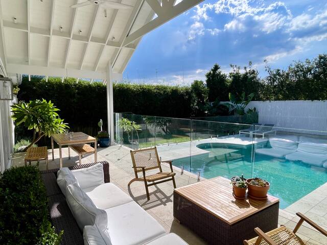 Elegant Coastal Oasis + Pool gallery image 2
