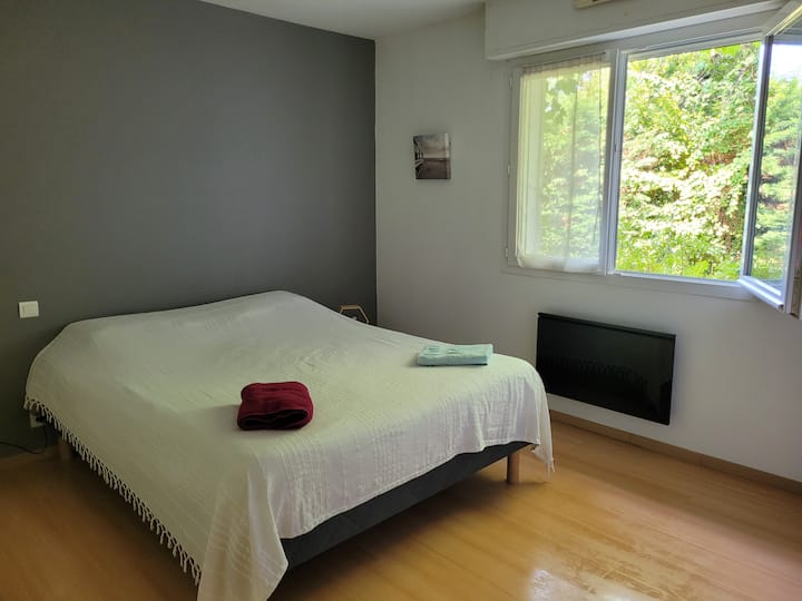 غرفة النوم 2