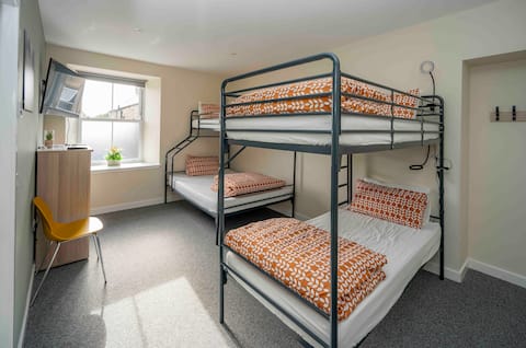 Bunkhouse exclusive use sleeps up to 14 people