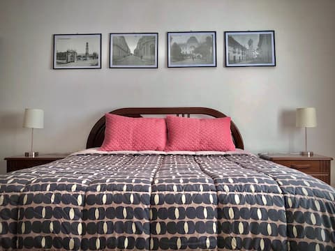 Comfortable and centrally-located apartment