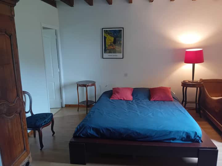 غرفة النوم 1