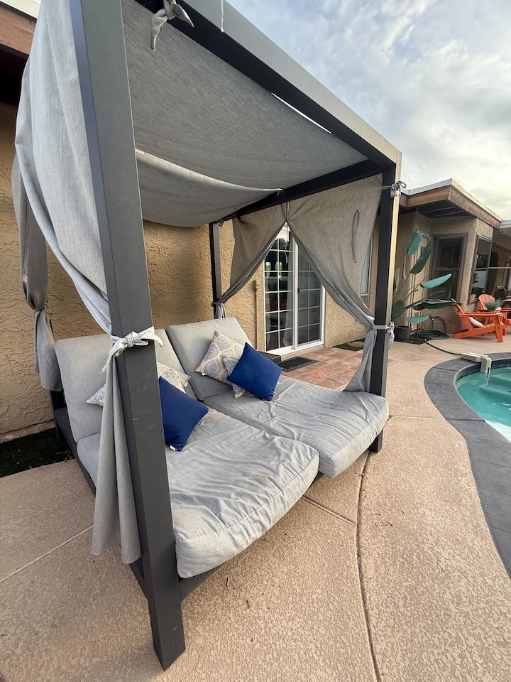 Gameroom, Mini Golf, Heated Pool, Luxury Spa - Houses for Rent in