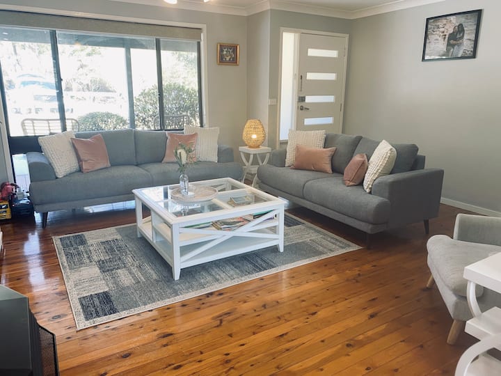 Enjoy Our Tranquil Home, "Shiloh, Place Of Rest." - Medlow Bath