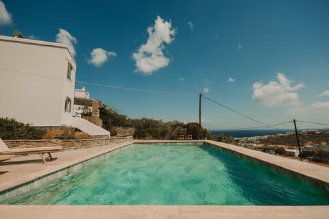 Dinora Villa