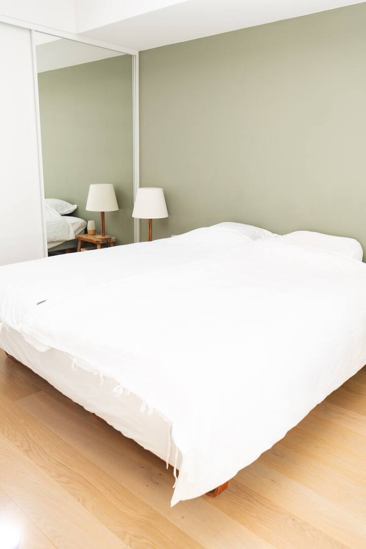 საძინებელი 1