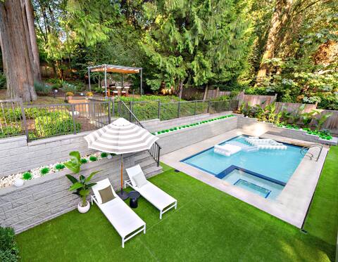 10Mins to Beach | Gorgeous Mansion with Hot Spring