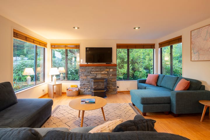 Prime Location | 3 Bedroom Home | Unlimited Wifi - Queenstown, New Zealand