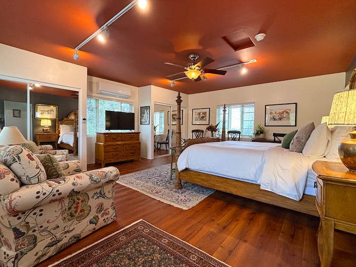 Luxury Casita • Pool, Hot Tub & Gardens - Torrey Pines State Beach, CA