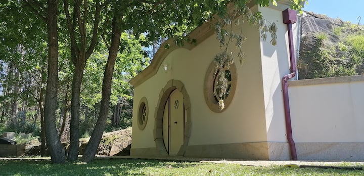 Charmante Maison De Style "The Hobbit" - Ponte de Lima