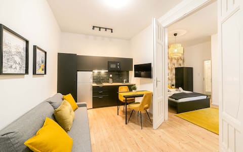 A13 Boutique Apartments - Deluxe Family Apartment