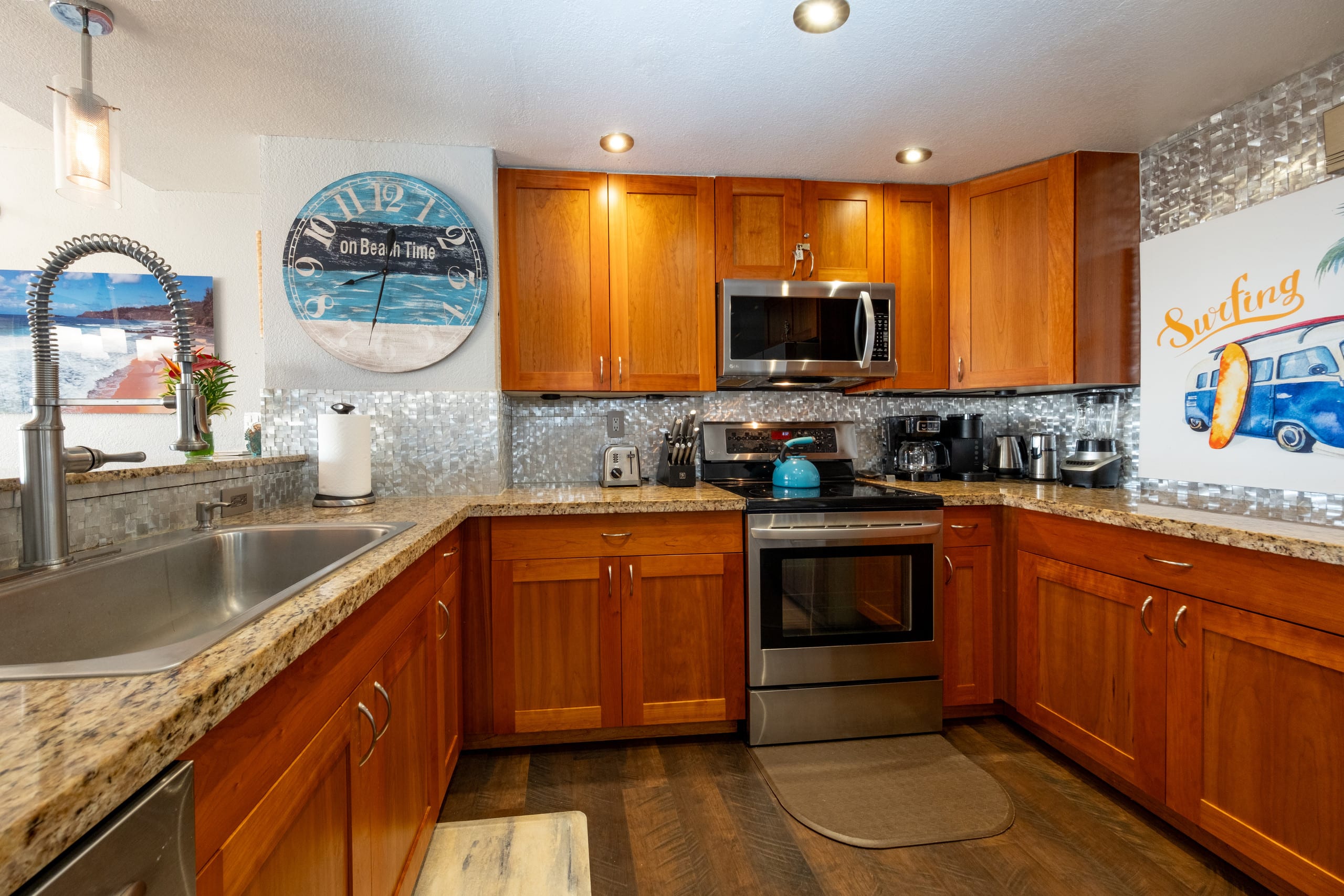 Condo in Koloa · ★4.7 · 2 bedrooms · 3 beds · 2.5 baths - Image 6
