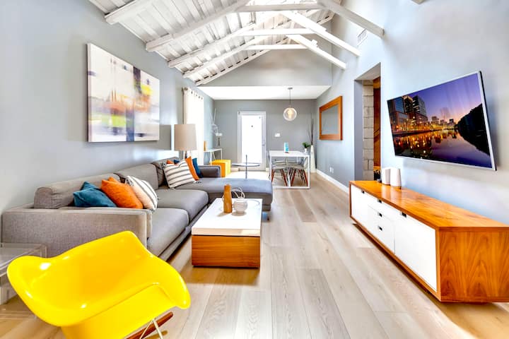 #1 Location - Rare Luxury Home In Downtown - San Diego