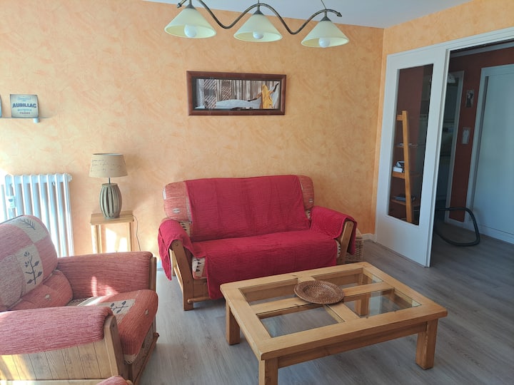 Bel Appartement Proche Centre Ville Avec Parking - Aurillac