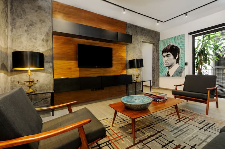 Luxurious Vintage Design 2Br/2Ba Roma Norte / New