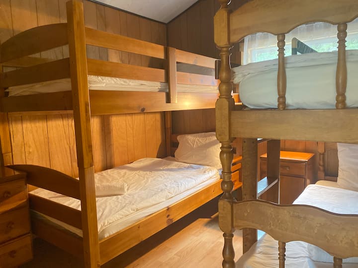 Dhomë Gjumi 3